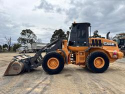 2011 CASE
621E Wheel Loader