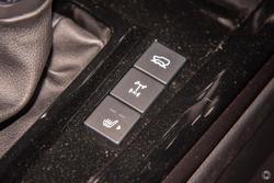 2025 Isuzu D-MAX X-TERRAIN MY24 4X4 Dual Range Moonstone White