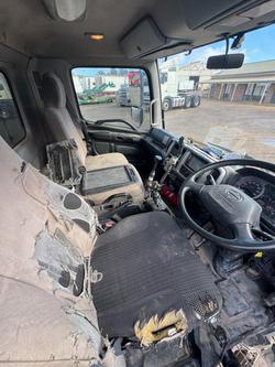 2016 Hino Fc 1022 Cement Agi Truck