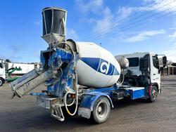 2016 Hino Fc 1022 Cement Agi Truck