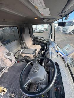 2016 Hino Fc 1022 Cement Agi Truck