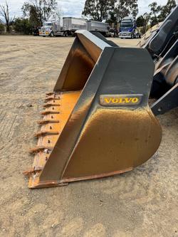 Volvo
L60f Wheel Loader
