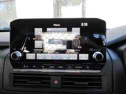 2025 Mitsubishi Triton GLX