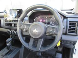 2025 Mitsubishi Triton GLX