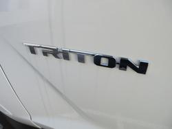 2025 Mitsubishi Triton GLX