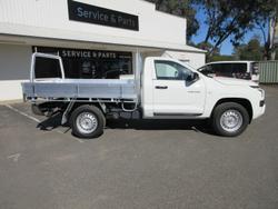 2025 Mitsubishi
                Triton GLX