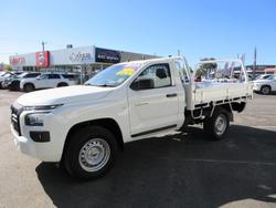 2025 Mitsubishi
                Triton GLX