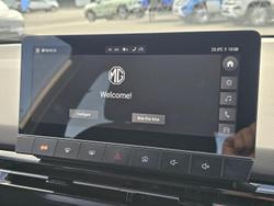 2025 MG MG4 Excite 51 125kW MEH32 MY25 Dover White