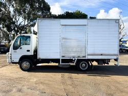 2007 Isuzu Npr Pantec Truck