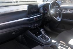 2022 Kia
Cerato S