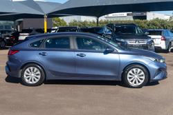 2022 Kia
Cerato S