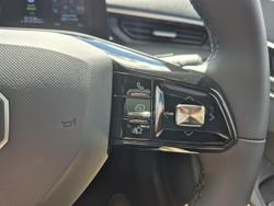 2024 MG MG3 Essence MY24.5 Black Pearl