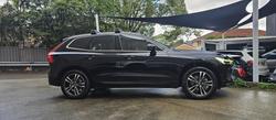 2019 Volvo XC60 D4 Momentum MY19 AWD Onyx Black