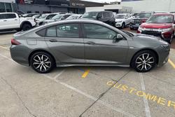 2018 Holden
                Commodore RS