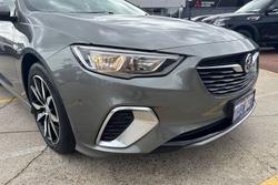 2018 Holden
                Commodore RS