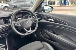 2018 Holden
                Commodore RS