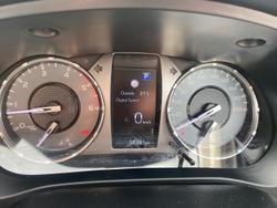 2024 Toyota Hilux SR