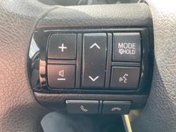 2024 Toyota Hilux SR