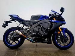 Yamaha YZF-R1