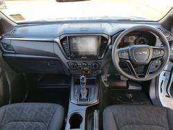 2025 Isuzu
                D-MAX X-RIDER