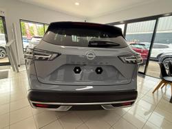 2025 Nissan QASHQAI Ti