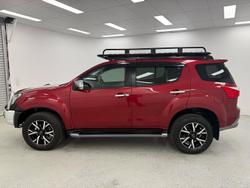 2020 Isuzu MU-X LS-T MY19 4X4 Dual Range Magnetic Red