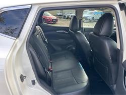 2015 NISSAN
QASHQAI Ti