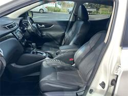2015 NISSAN
QASHQAI Ti