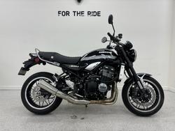 Kawasaki Z900 (ZR900)