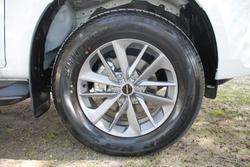 2025 Isuzu MU-X LS-U