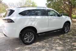 2025 Isuzu MU-X LS-U