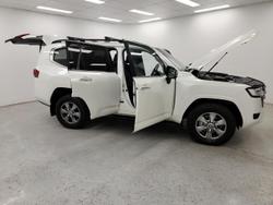 2022 Toyota Landcruiser Sahara FJA300R 4X4 Dual Range Crystal Pearl