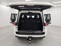 2022 Toyota Landcruiser Sahara FJA300R 4X4 Dual Range Crystal Pearl