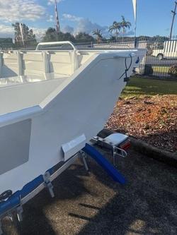 2025 QUINTREX
F390 Outback Explorer