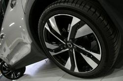 2024 Volvo XC40 Ultimate B4 Dark MY24 AWD Silver Dawn