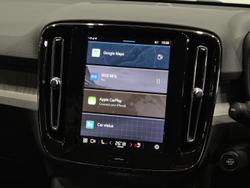 2024 Volvo XC40 Ultimate B4 Dark MY24 AWD Silver Dawn
