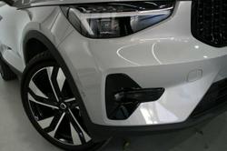 2024 Volvo XC40 Ultimate B4 Dark MY24 AWD Silver Dawn