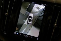 2023 Volvo XC60 Ultimate B5 Bright MY23 AWD Platinum Grey