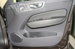 2023 Volvo XC60 Ultimate B5 Bright MY23 AWD Platinum Grey