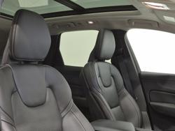 2023 Volvo XC60 Ultimate B5 Bright MY23 AWD Platinum Grey