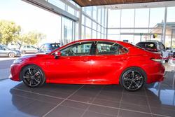 2018 Toyota Camry SX GSV70R Emotional Red