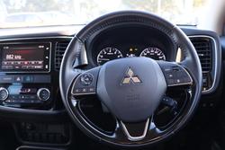 2018 Mitsubishi Outlander ES ADAS