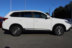 2018 Mitsubishi Outlander ES ADAS