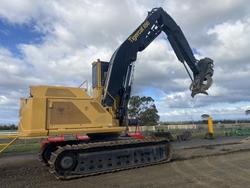 Tigercat 890