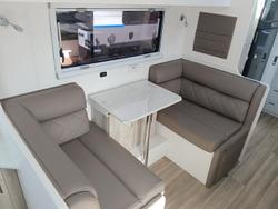 2018 Nova 19-1R Metrolink