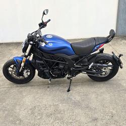 2021 Benelli 502C 502C Blue