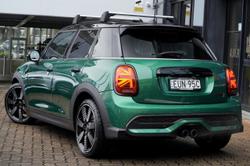 2022 Mini Hatch