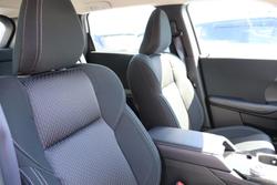 2025 Mitsubishi Outlander ES