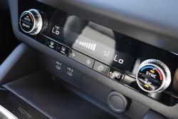 2025 Mitsubishi Outlander ES