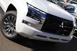 2025 Mitsubishi Triton GLS